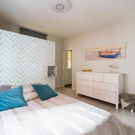 Apartman Home2book Comfy & Bright Apt View